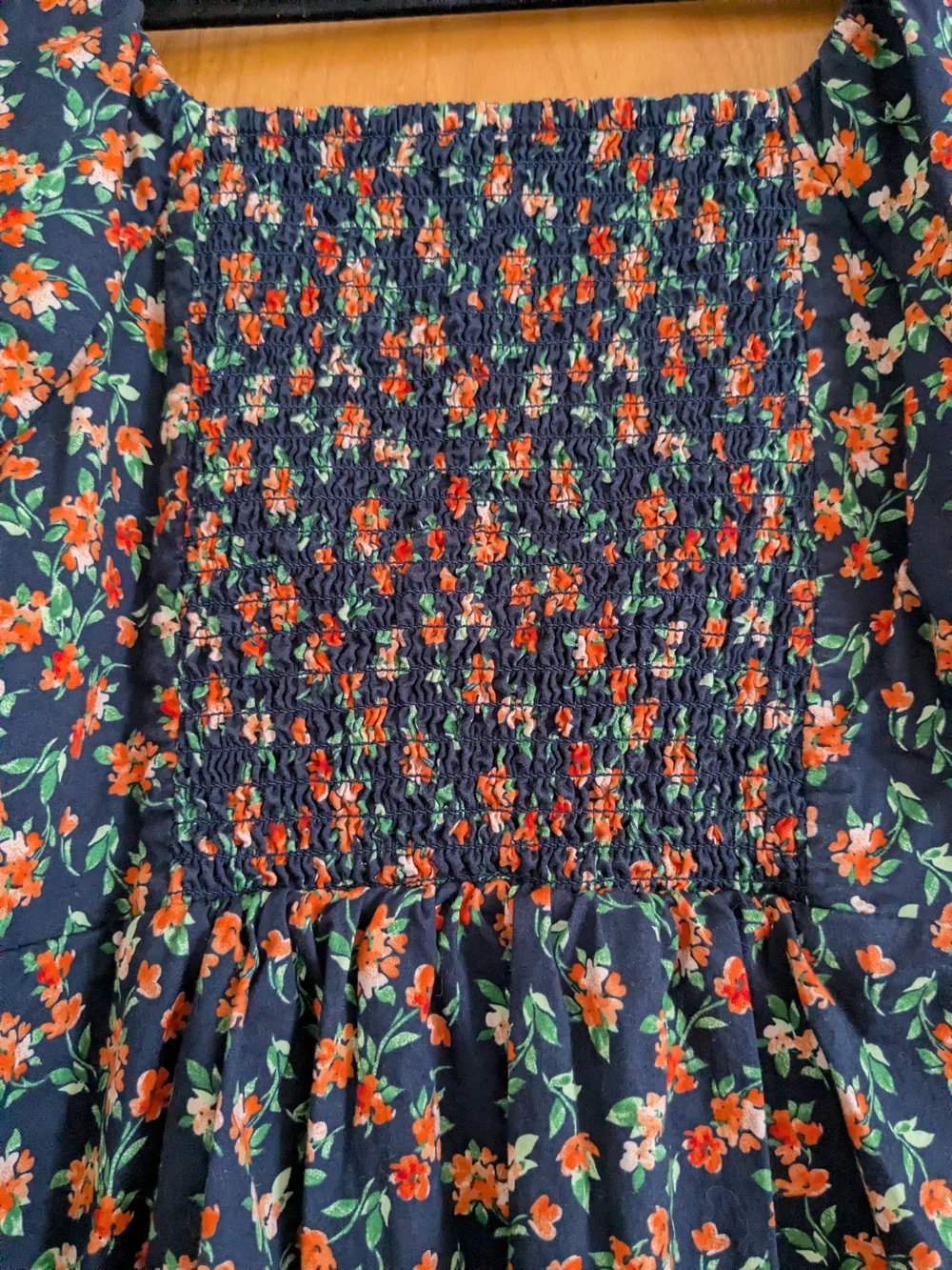 Old Navy Floral Waist-Defined V-Neck Top